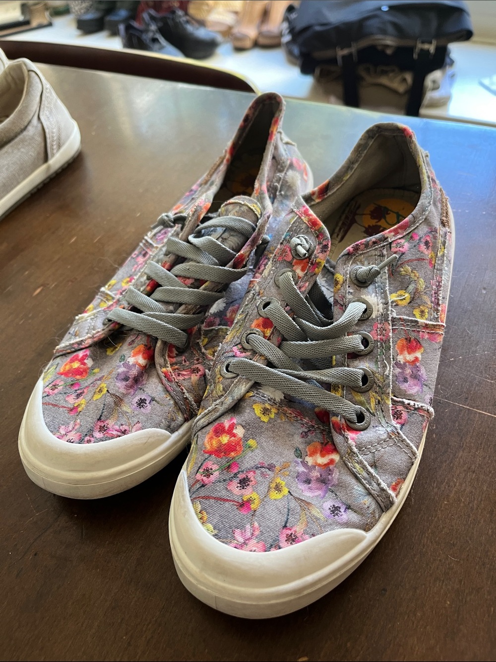 Blowfish Malibu Floral Canvas Low-Top Sneakers in Gray with Pink & Yellow Accent